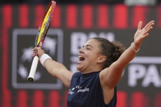 L'immense joie de Jasmine Paolini, qui a cueilli le titre à Rome KEYSTONE/AP/Alessandra Tarantino